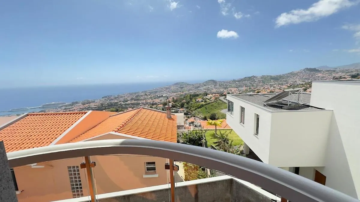 Casa Mollivia - Breath Taking Views Over Funchal 0*, Funchal (Madeira)