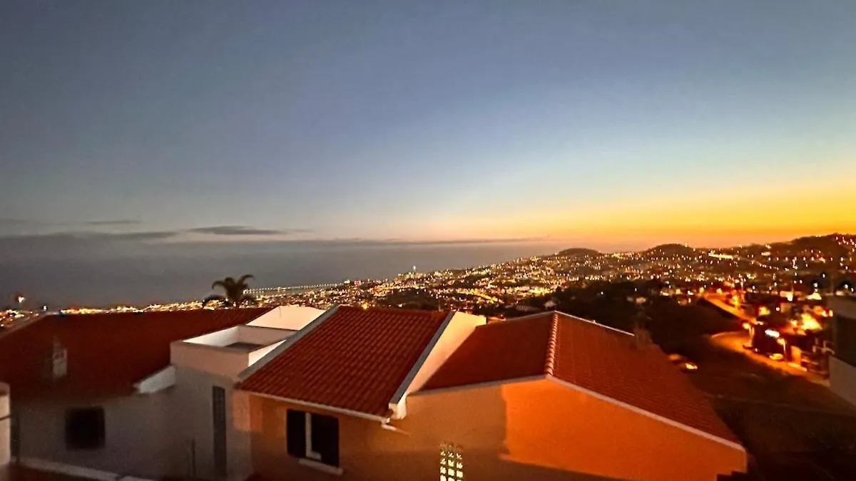 Casa Mollivia - Breath Taking Views Over Funchal