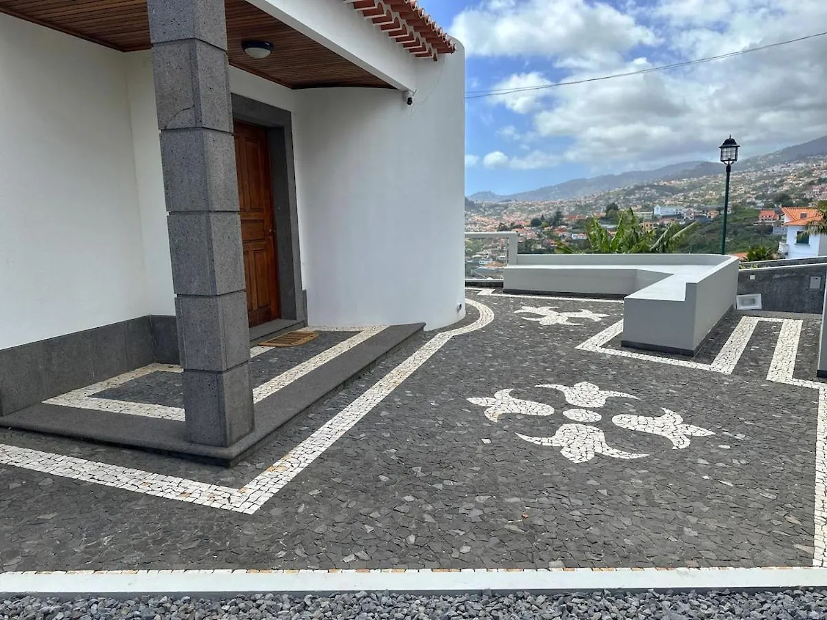 Semesterbostad Casa Mollivia - Breath Taking Views Over Funchal