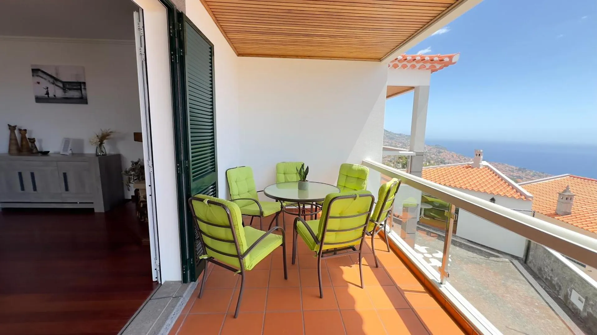 Casa Mollivia - Breath Taking Views Over Funchal 0*, Funchal (Madeira)