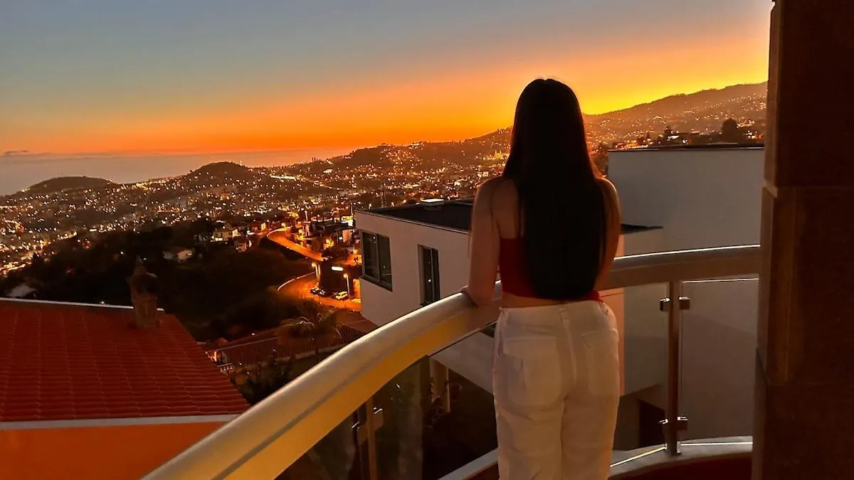 Casa Mollivia - Breath Taking Views Over Funchal Ferienhaus