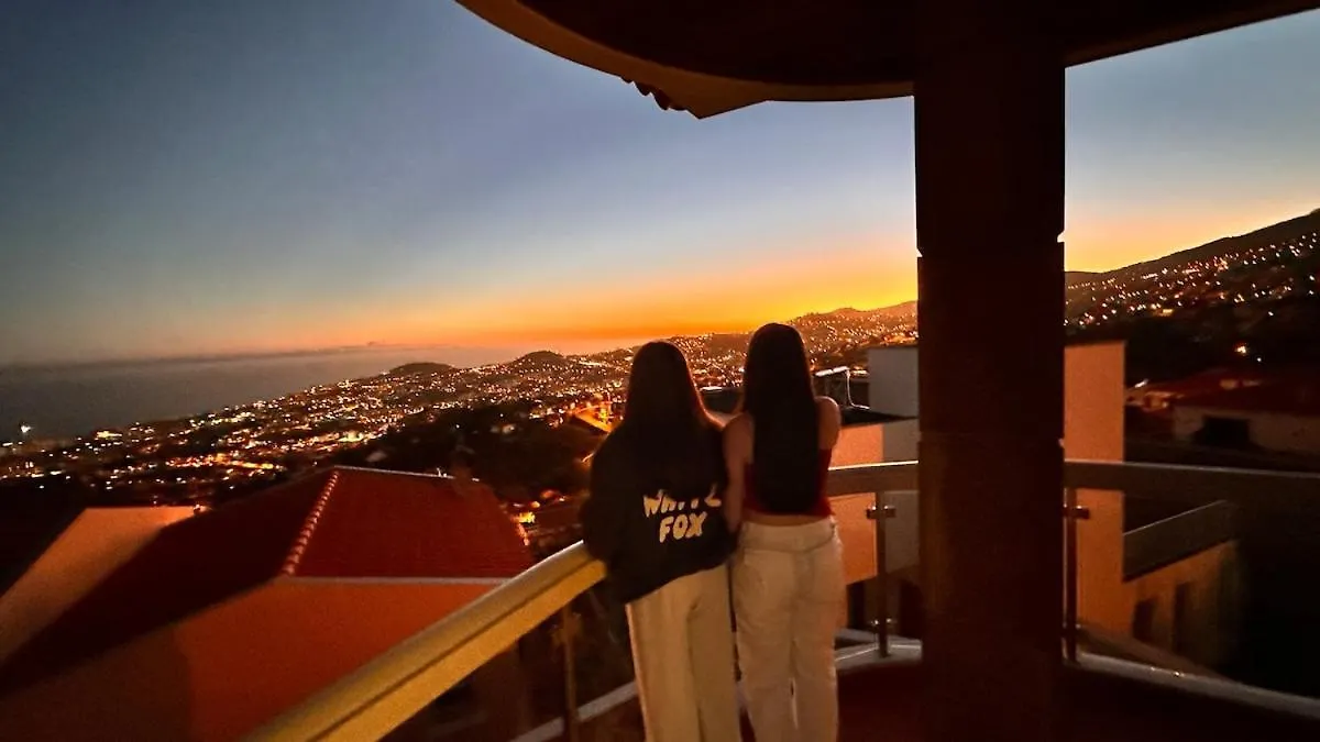 Ferienhaus Casa Mollivia - Breath Taking Views Over Funchal