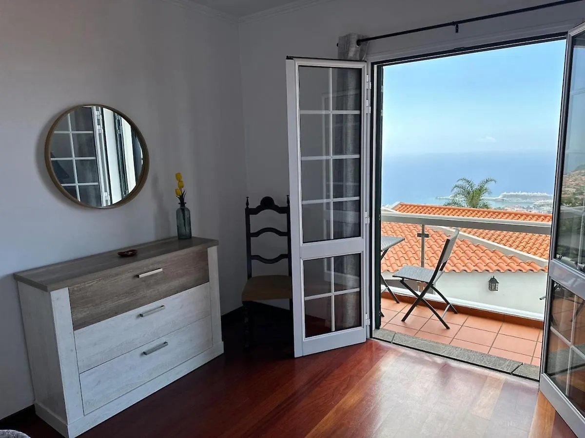 Casa Mollivia - Breath Taking Views Over Funchal 0*, Funchal (Madeira)