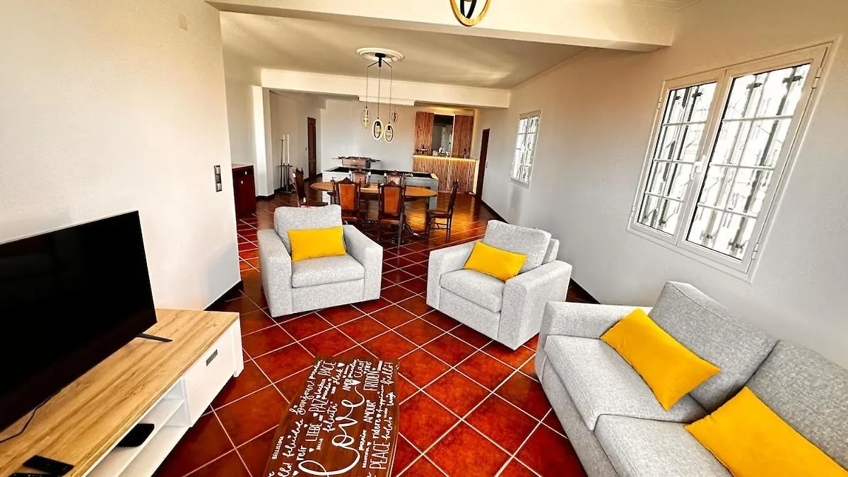 Casa Mollivia - Breath Taking Views Over Funchal 0*, فونشال البرتغال